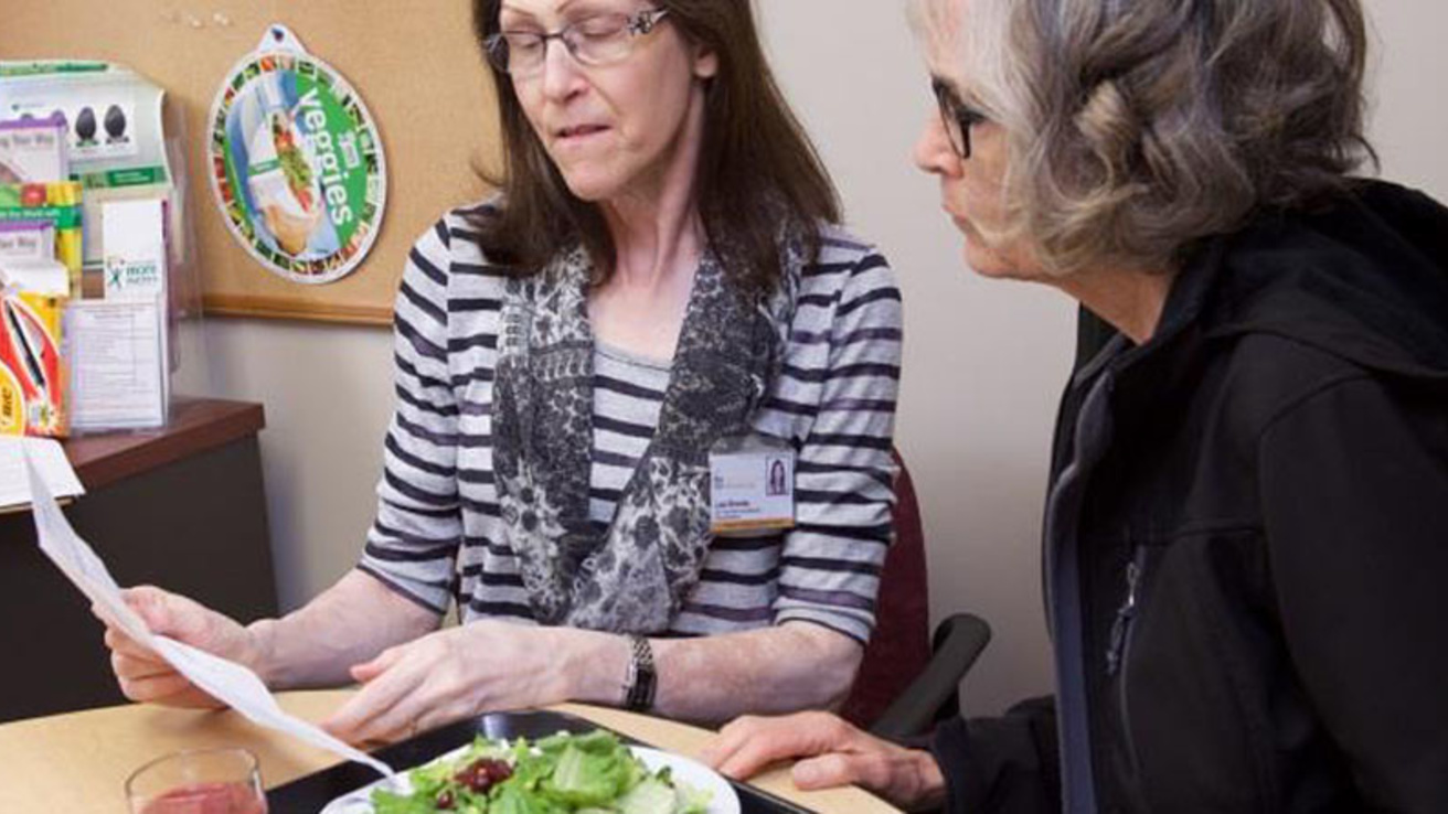 image showing a dietitian counseling a research subject
